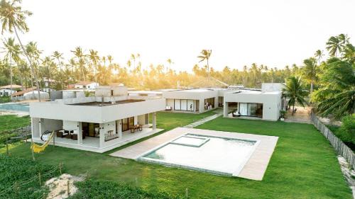 Porto de Pedras House | Casa Lages beira mar na Praia do Patacho by Qavi