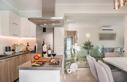 Sarlata Villa | Casa Laura - Sky Lounge Villas