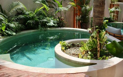 Santa Maria Apartment | Casa Leah Puerto Escondido - Luxurious Seaside Retreat in Zicatela - 2 Outdoor Pools - Steps to The Beach - 10