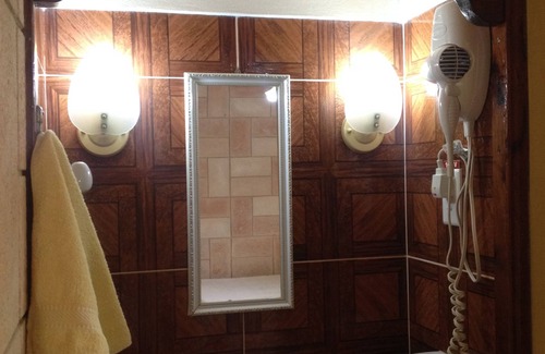 Vinales Bed & Breakfast | Casa Leyani y Osvedy