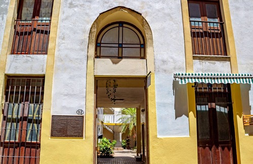 Old Havana Apartment | Casa Lili Teniente Rey 112