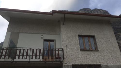Novate Mezzola House | Casa Lina