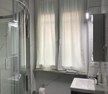 Pavia Villa | Casa Linda
