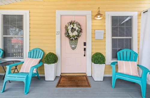 Lincolnville House | Casa Lovett - Tropical Bungalow
