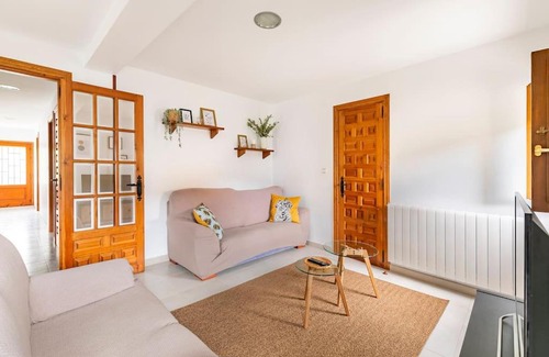 Castiello de Jaca Apartment | Casa Luis - APARTAMENTO con JARDÍN PRIVADO en los PIRINEOS