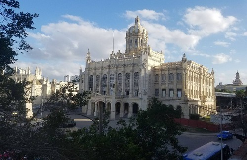 Old Havana Apartment | Casa Luly