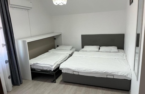 Floresti House | Casa Luna