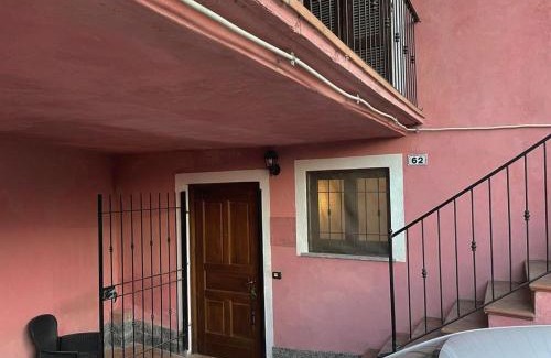 Mombasiglio Apartment | Casa Luzieth
