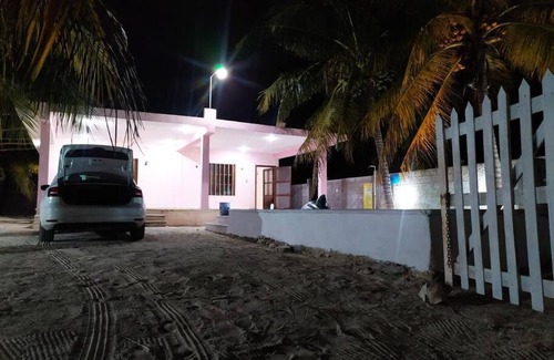 Chelem House | Casa M&P: Casa Amplia cerca del mar de Chelem