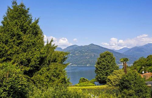 Luino House | Casa Magnolia