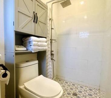 Dalaguete House | Casa Manta Mountain home, pool, bonfire, camping