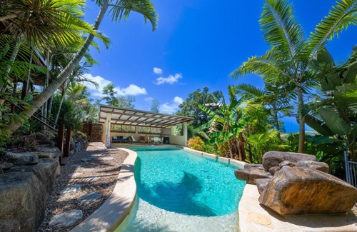 Riordanvale House | Casa Mariposa