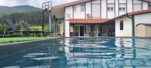 Larrauri-Markaida House | Casa Markaida Vizcaya