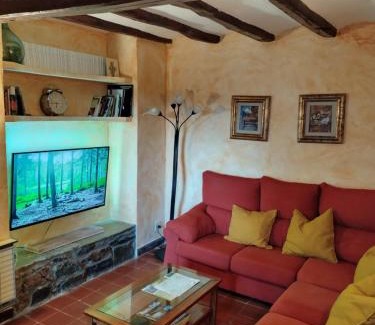 La Torre de Cabdella Ski Chalet | Casa Martí, alojamiento rural con encanto