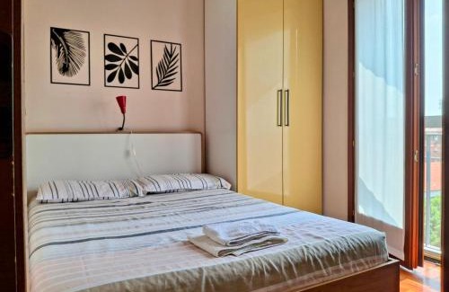 San Giuliano Milanese Apartment | Casa Mike - Trilocale con box auto