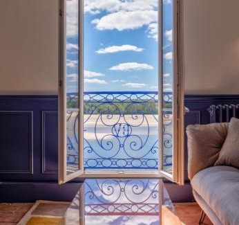 Saint-Mathurin-sur-Loire House | Casa Mila & Spa - Maison d'Hôtes raffinée vue Loire, Spa & Piscine