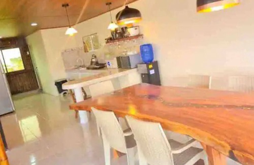Pedernales Villa | Casa Monarca
