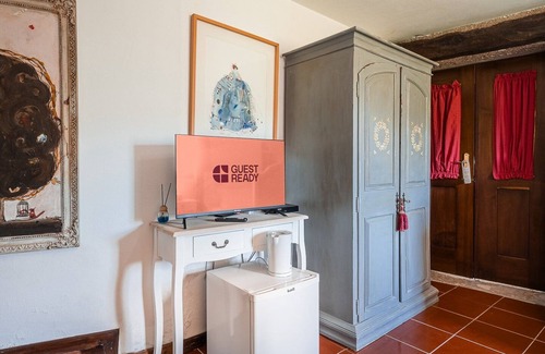 Cinfaes Apartment | Casa Museu da Geada: Room 5