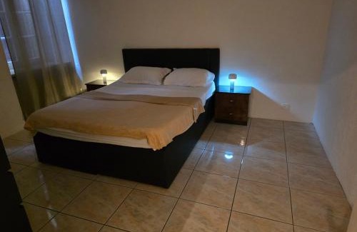 Biel Apartment | Casa Noelia & Dairi