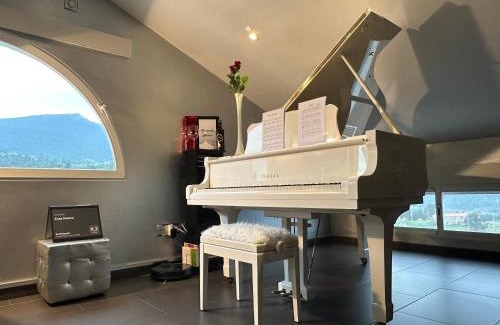 Siles House | Casa Nostra