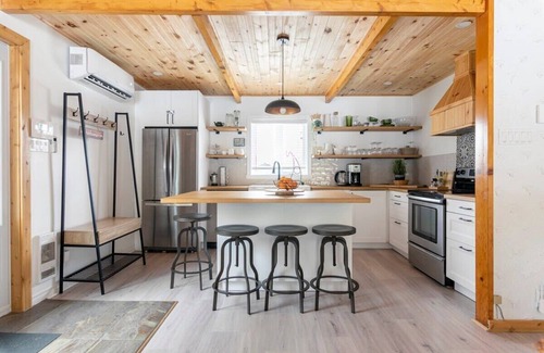 Amherst Ski Chalet | Casa Olej Unforgettable getaway in Tremblant & SPA
