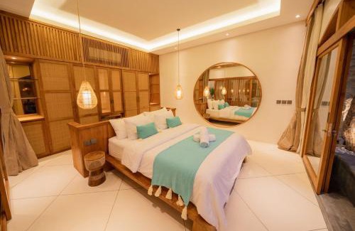 Sunset Road Villa | Casa Pamela