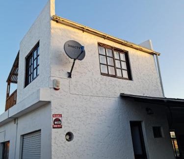 Guazuvira Nuevo House | Casa para 4 en San Luis - Increible vista al mar! - Se reserva con seña