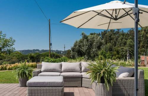 Louredo House | Casa Pelourinho de Louredo with pool