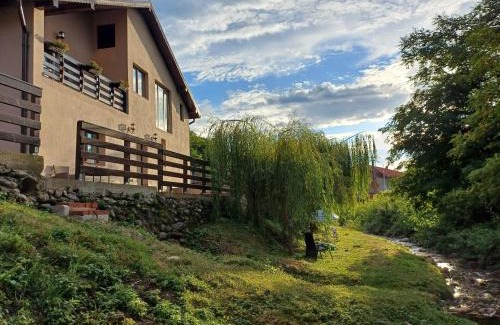 Novaci House | Casa Radu