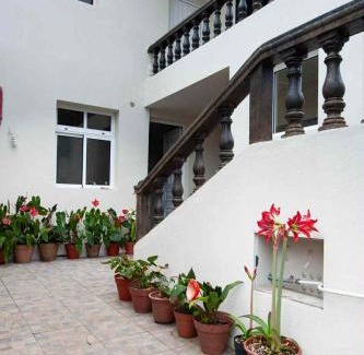 Arco de Sao Jorge House | Casa Reis