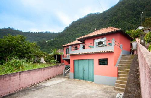 Arco de Sao Jorge House | Casa reizinho