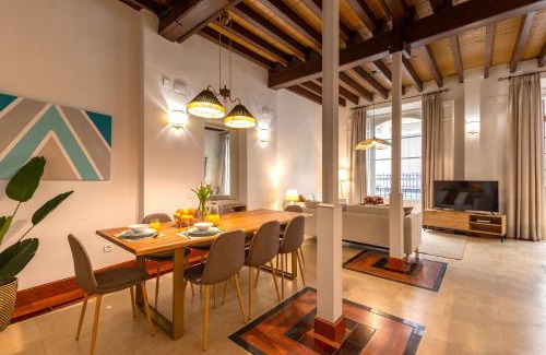 Encarnacion-Regina House | Casa Rental home Campana