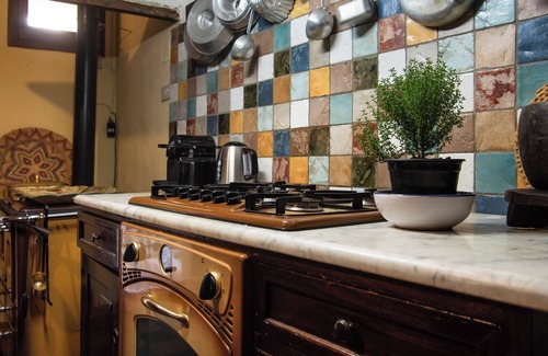 Iglesias Historic Centre Apartment | Casa Rodriguez - Three Bedroom Apartment, Sleeps 6