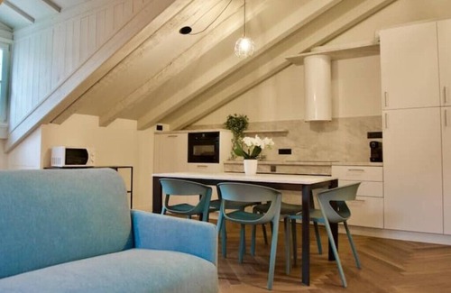 Trieste Old Town Apartment | Casa Romano Suites eco apartment ACQUAMARINA