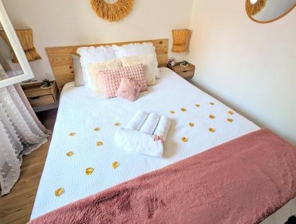 Ortaffa House | CASA ROSA, Un petit Cocon Catalan