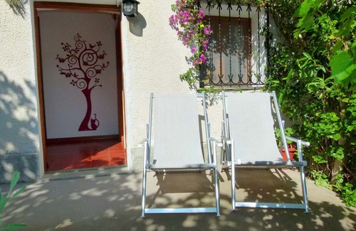 Diano San Pietro Apartment | Casa Rosa - Vacation apartments on the Flower Riviera, decorated with love