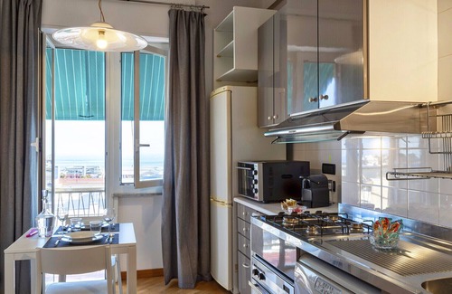 Albaro Apartment | Casa Rosanna by Wonderful Italy