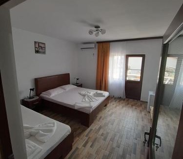 Venus House | Casa Roua