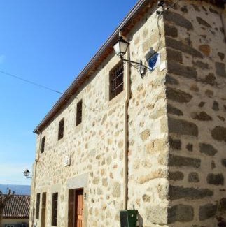 San Bartolome de Pinares House | Casa Rural El Molino I