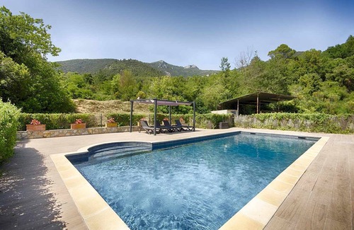 Sales de Llierca Apartment | Casa Rural Can Cruanyes (Alzina)