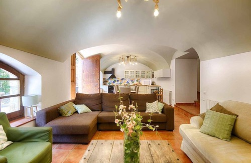 Sales de Llierca Apartment | Casa Rural Can Cruanyes (Roure)