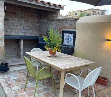 Santa Maria de Corco House | Casa Rural Can Titus
