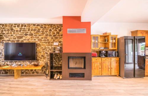 Lerate House | Casa rural Don Filo con vistas al lago