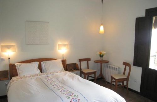 Cuacos de Yuste House | Casa Rural Hosteria Cantarranas