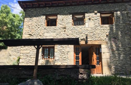 Ciguenza House | Casa Rural La Casita del Río