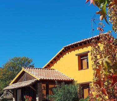 El Tiemblo House | Casa Rural Naranja