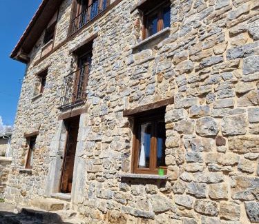 Cervera de Pisuerga Ski Chalet | Casa Rural Polentinos