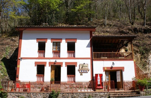 Covadonga Hotel | Casa Rural Priena