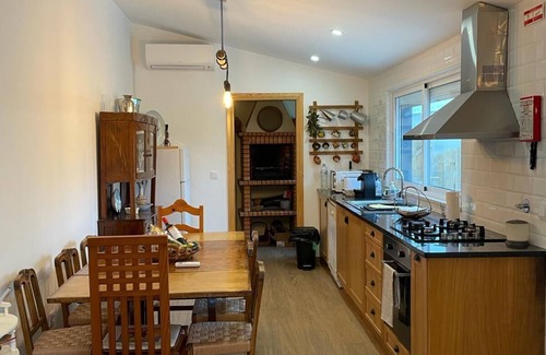 Arega House | Casa Rural Remodelada com Piscina Insuflável e Churrasco ! Aceitam-se Animais