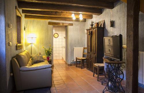 Villanueva de Aezcoa House | Casa rural Txikirrin Txiki - Selva de Irati